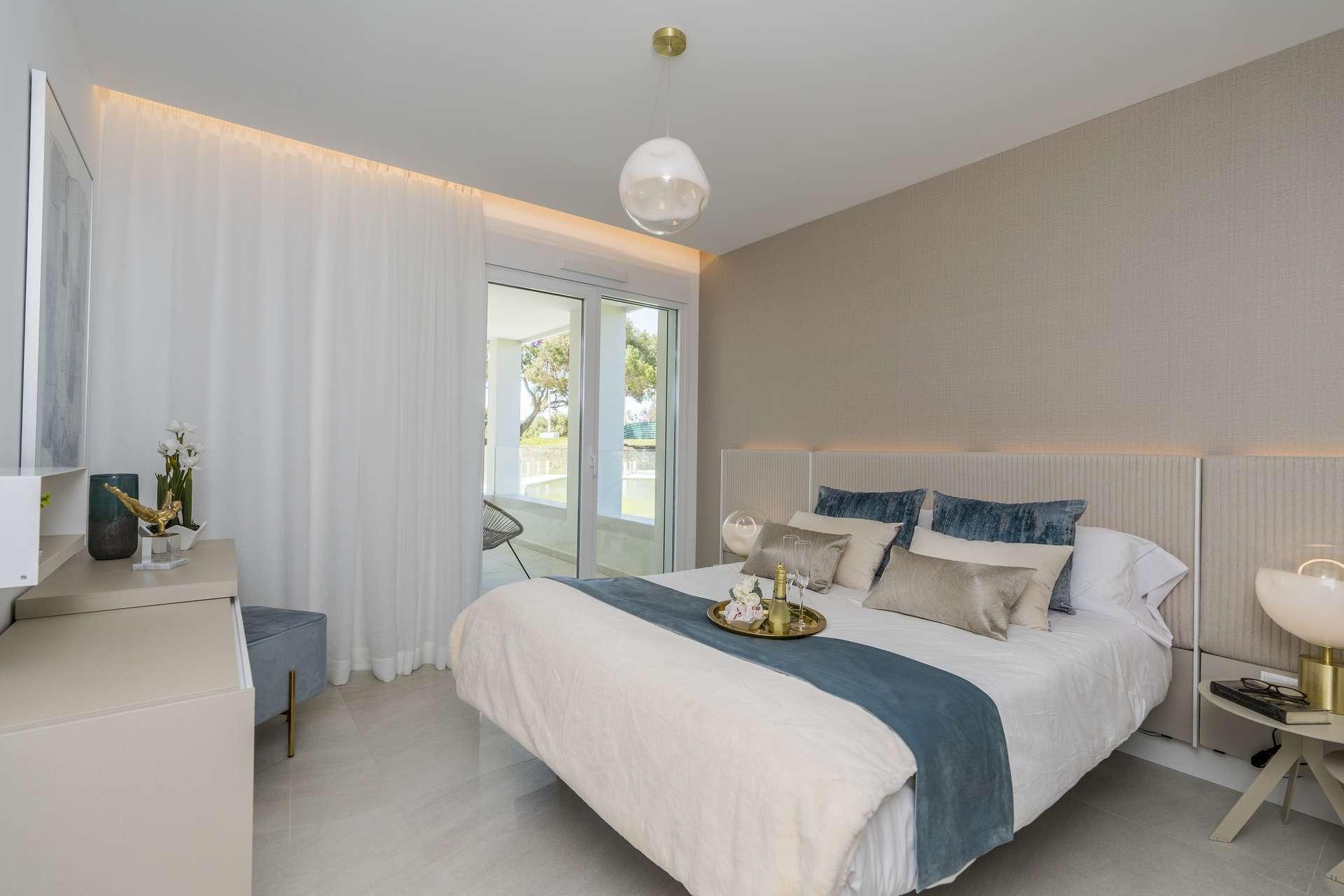 B9-Emerald Greens-apartments-San Roque-Bedroom