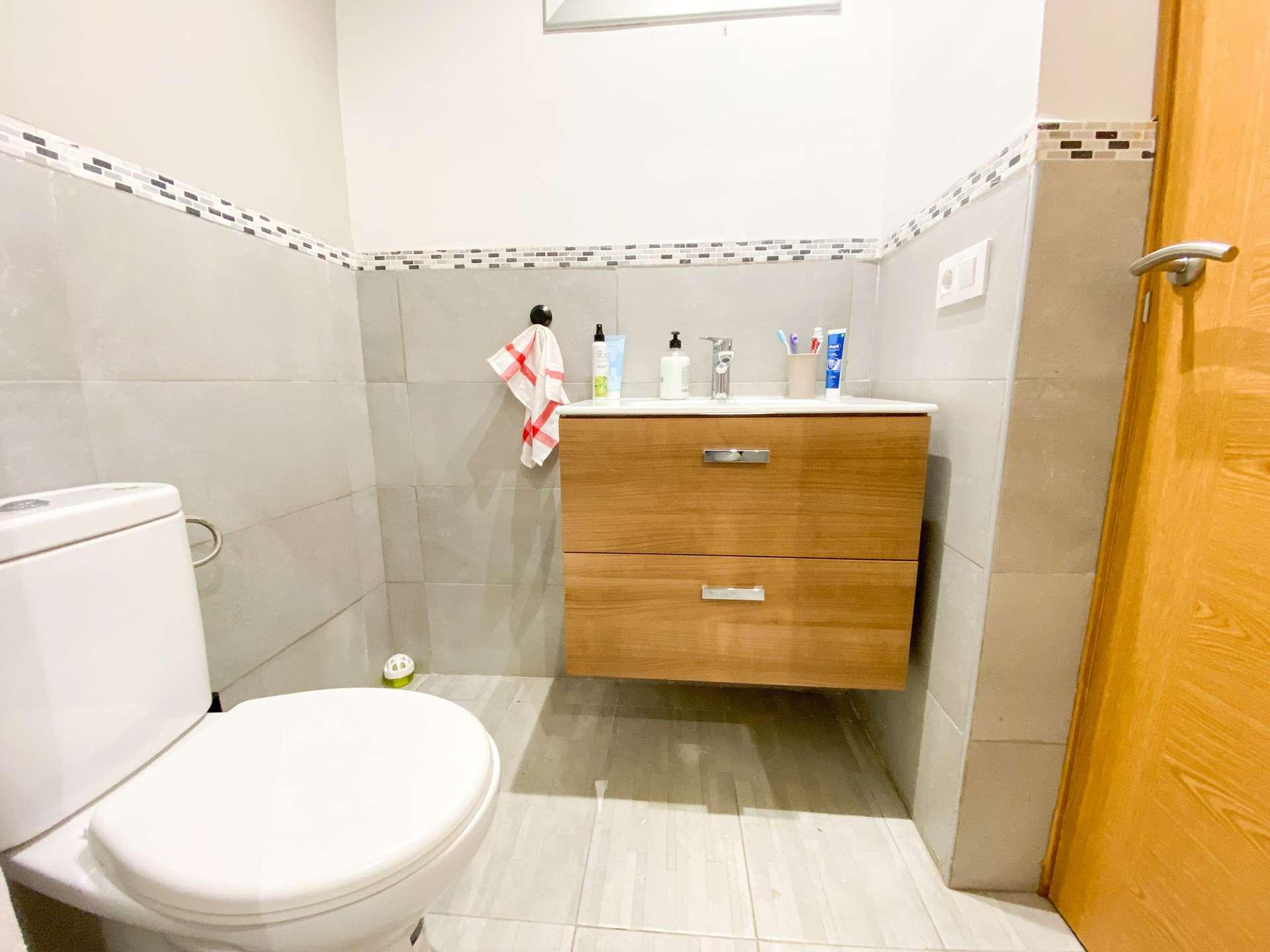 Badezimmer 1 - Baño 1