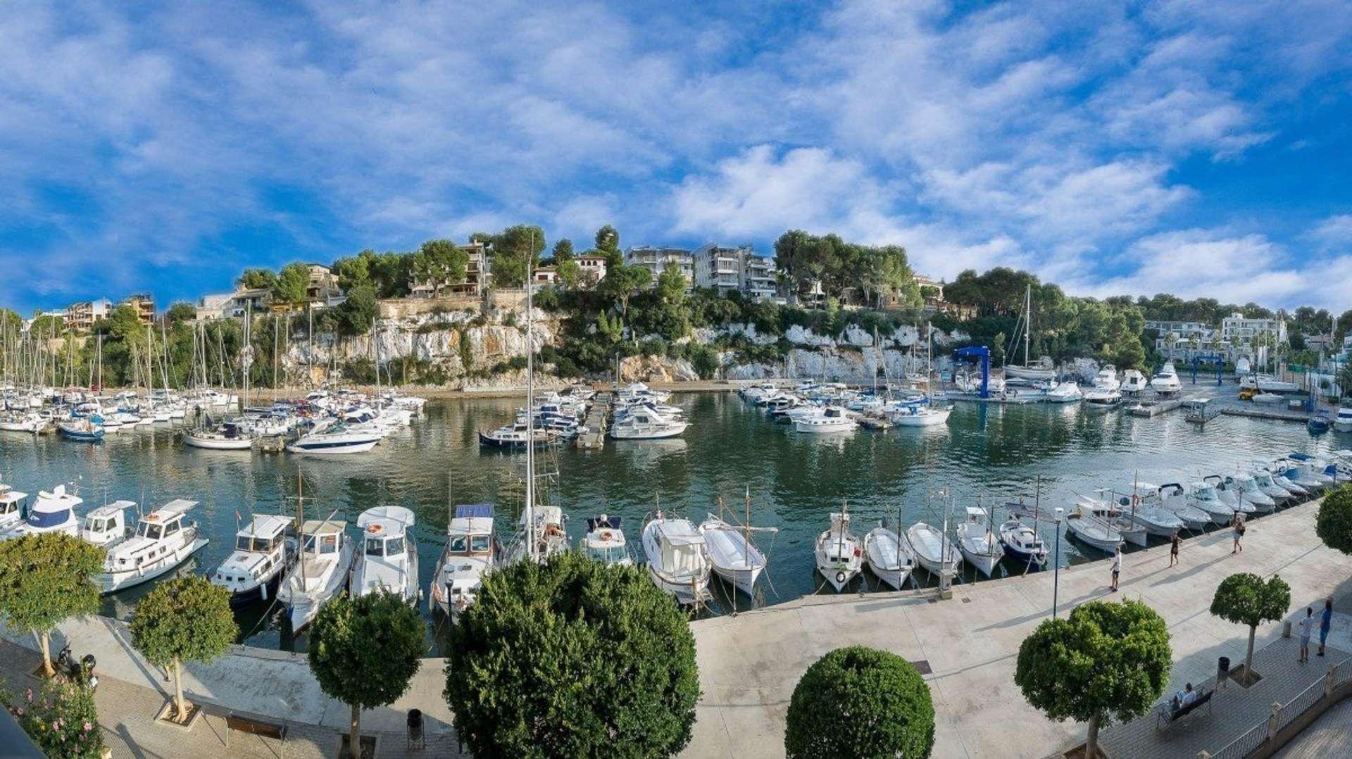 Hafen von Porto Cristo