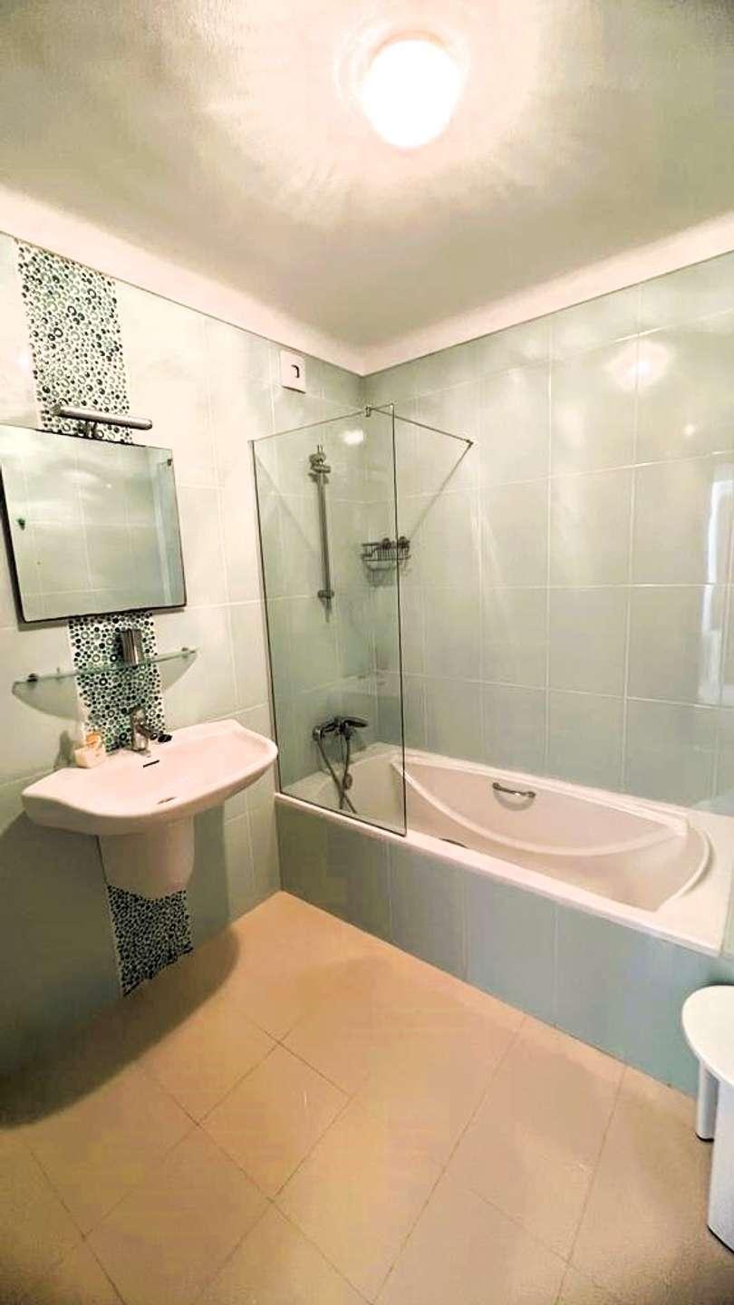 Baño con bañera