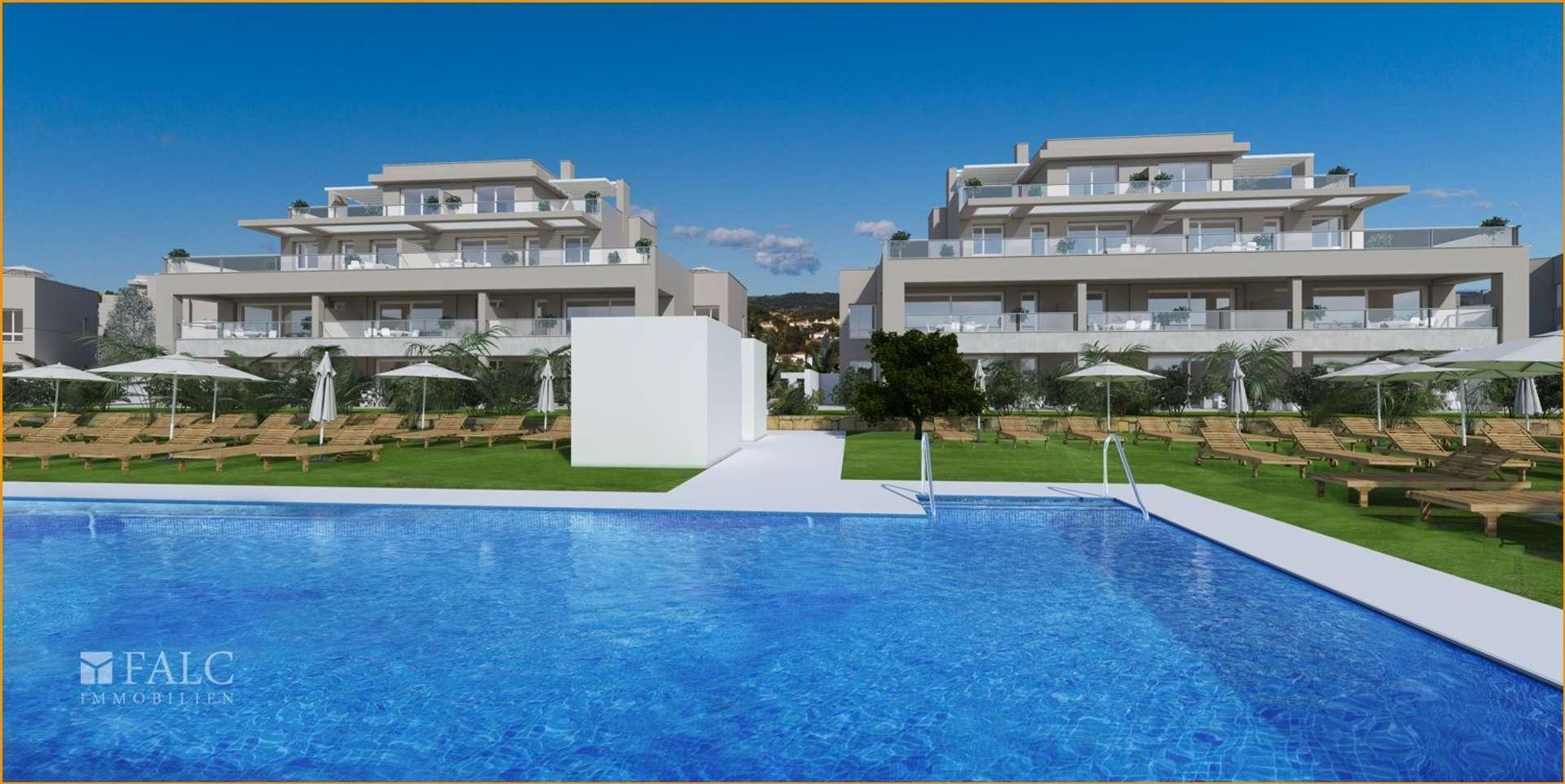 A3-Emerald Greens-apartments-San Roque-Pool