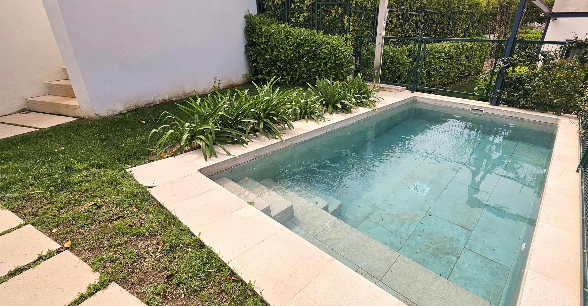 Private Pool