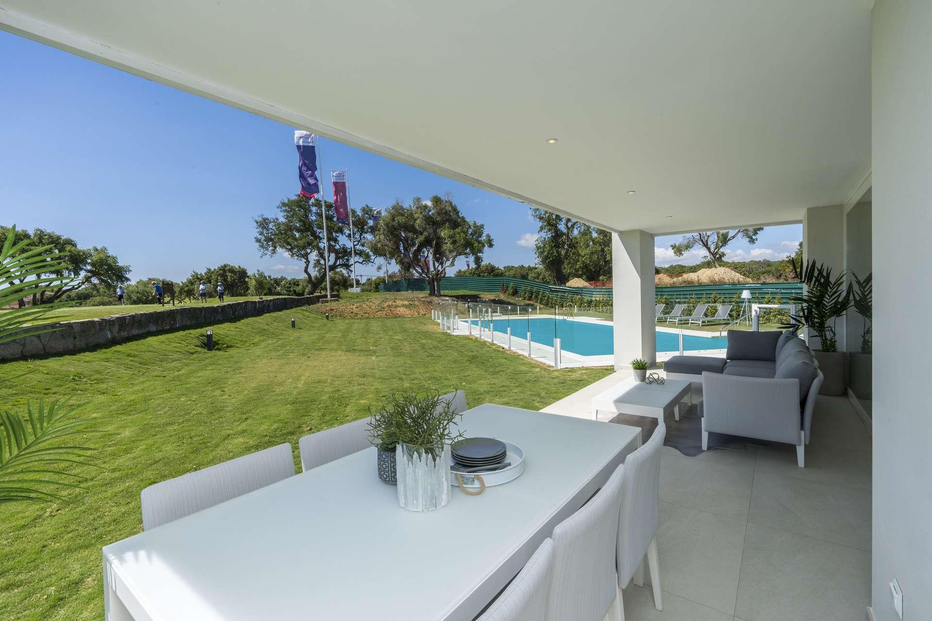 A8-Emerald Greens-apartments-San Roque-Terrace-terrace