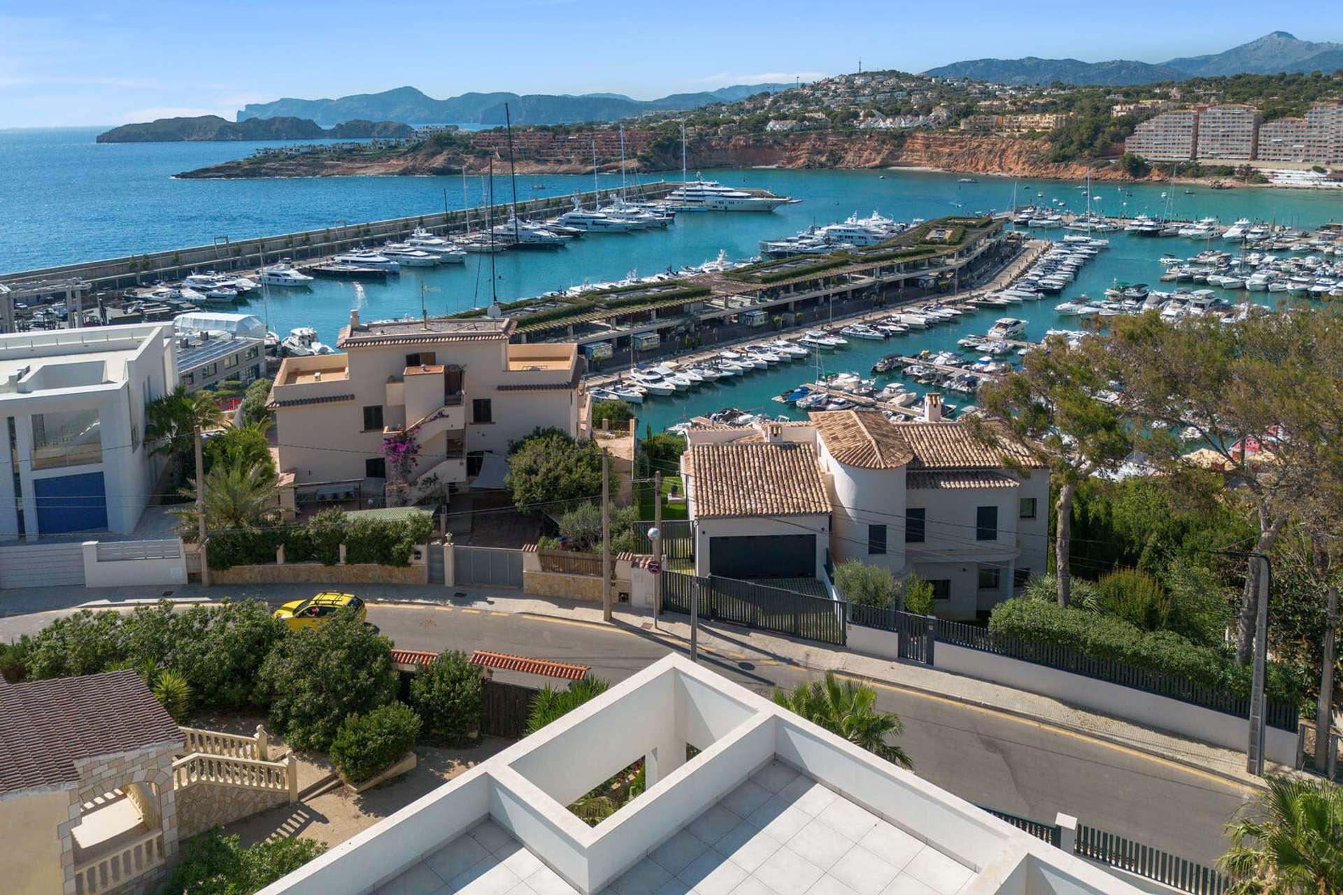 atemberaubende-neubau-villa-mit-grossartigem-meerblick-in-el-toro-mallorca-4