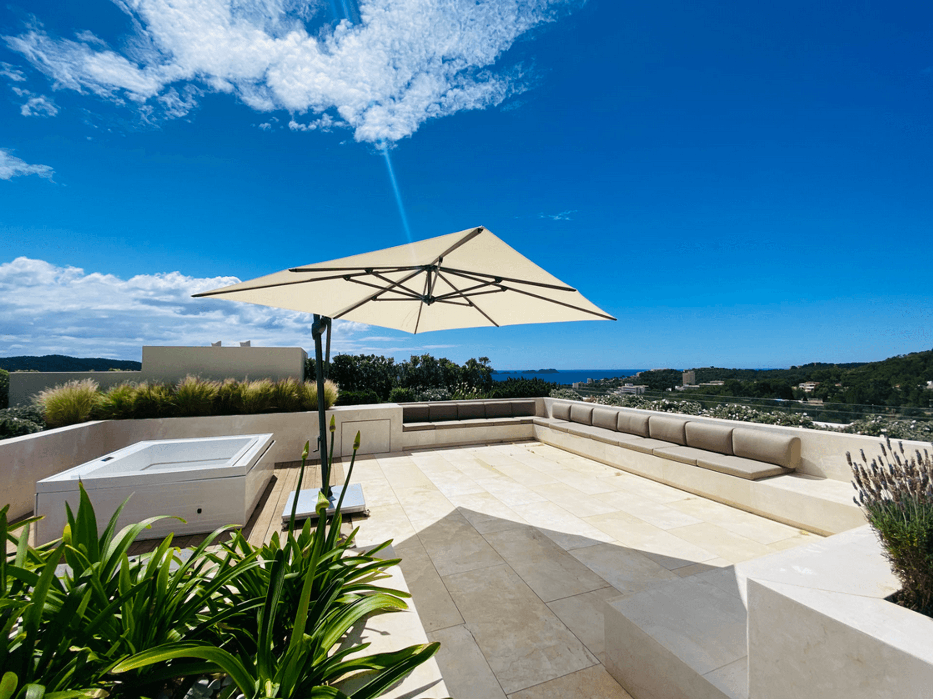 Dachterrasse / Roof terrace